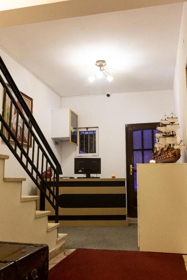 Hostel Relax Tirana