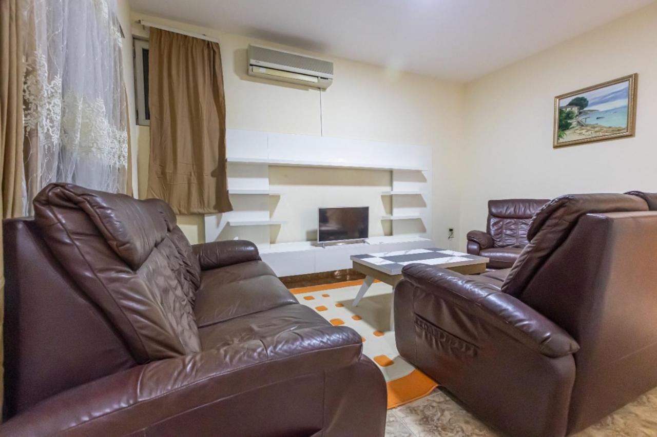 Relax Hostel